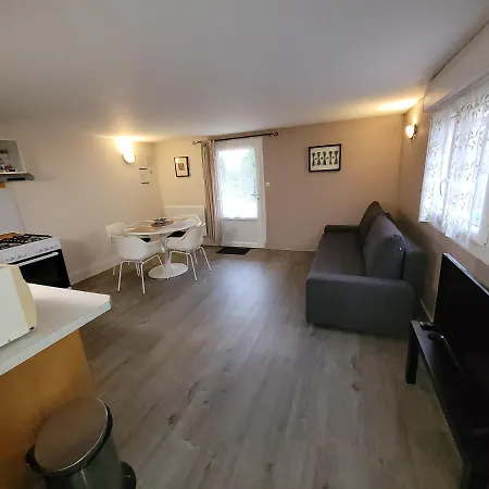 Les Contines Apartment *