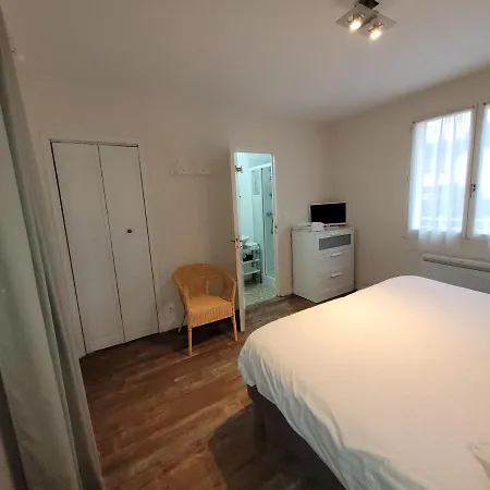 Les Contines Apartment *