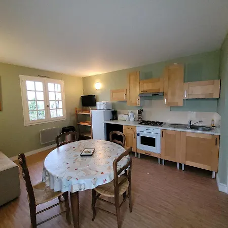 Les Contines Apartment