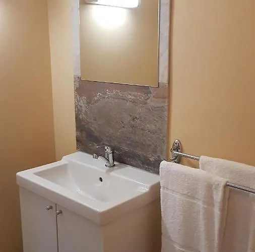 Les Contines Apartment